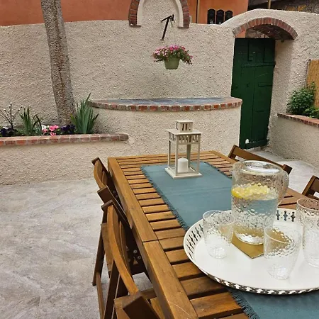 Il Giardino Di Iris Apartment