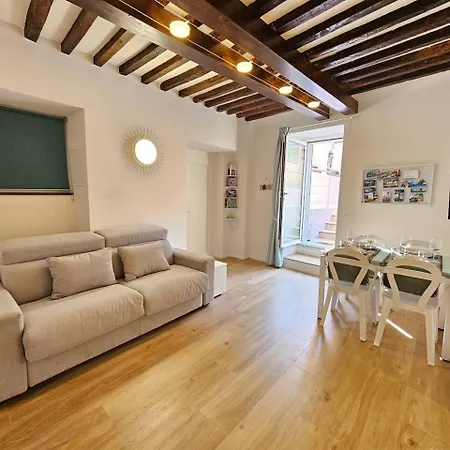 Il Giardino Di Iris Apartment *